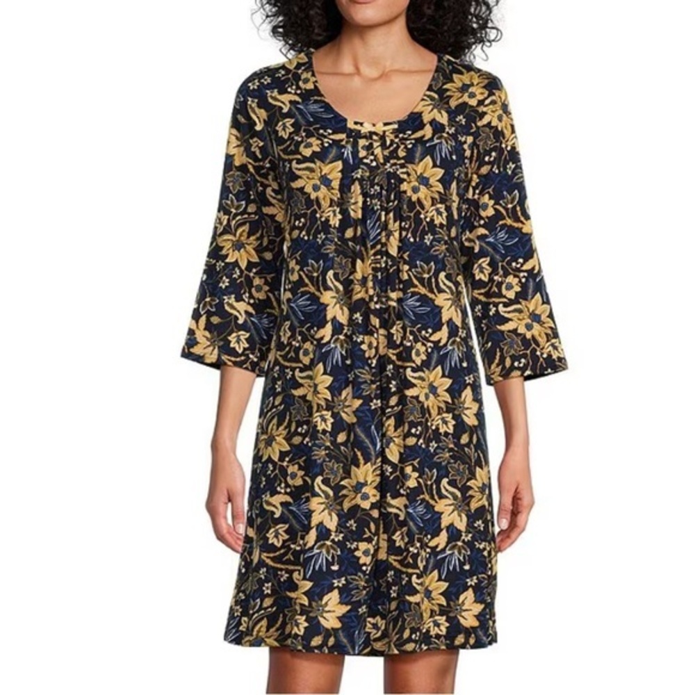Miss Elaine Micro Velvet 3/4 Sleeve Jacobean Print Short Nightgown